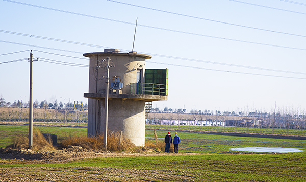 01   2020年2月17日星期一早晨九點，水源保障科人員下井群巡檢。.jpg