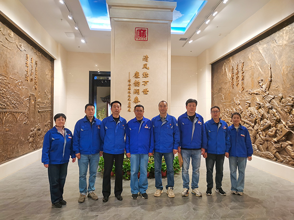 5月10日思廉日渭河塑業全體黨員赴渭南廉政文化主題展館參觀學習.jpg