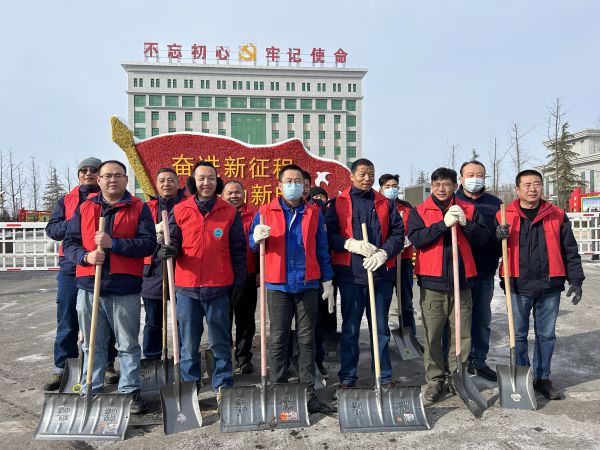 1.24黨員聯動保安全 志愿服務顯擔當 (圖1).jpg