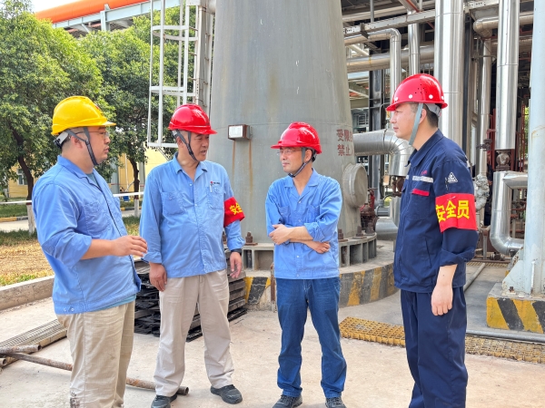 071751846458142167.jpg 馬總現場檢查照片.jpg